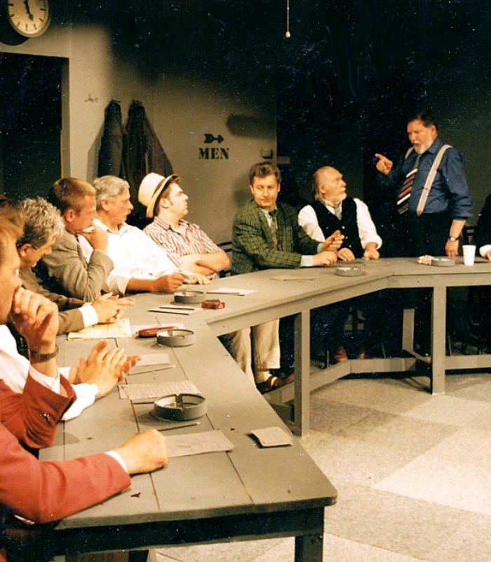 P KBP 1998 GESCHWORENE G1