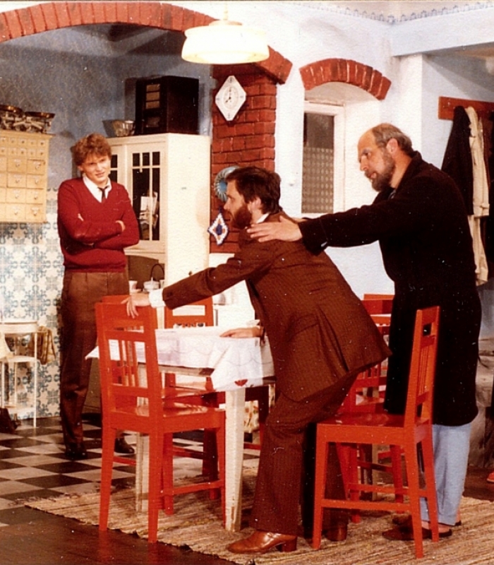 P THEATER KBP 1981 D4